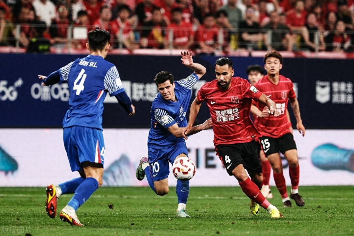 德甲倒计时,成都蓉城国际比赛日完成体检,细节引发关注,话题不断,球队文化再被提及的简单介绍 德甲倒计时,成都蓉城国际比赛日完成体检,细节引发关注,话题不断,球队文化再被提及的简单介绍