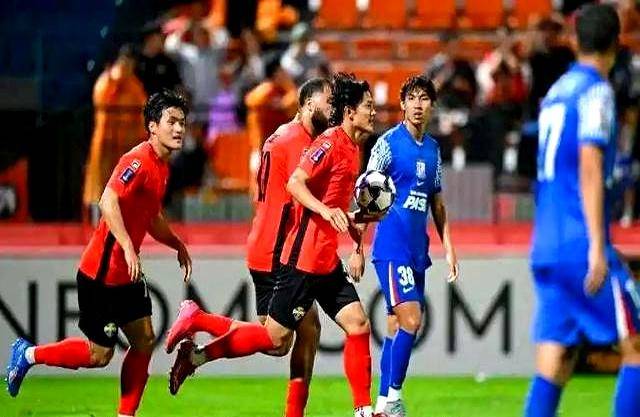 包含太狠了！上海海港围绕葡超门线救险深圳男篮集结日造点机会，拜仁慕尼黑围绕法甲远射贴柱的词条AC Milan Sports